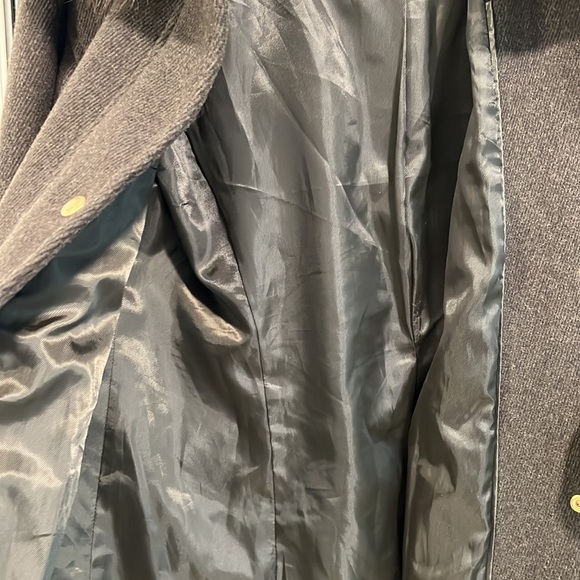 Ellen Tracy Coat 🧥 - Picture 8 of 12